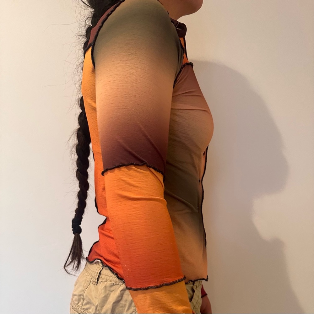 Gradient Button-Up Shirt - Picture 2 of 6